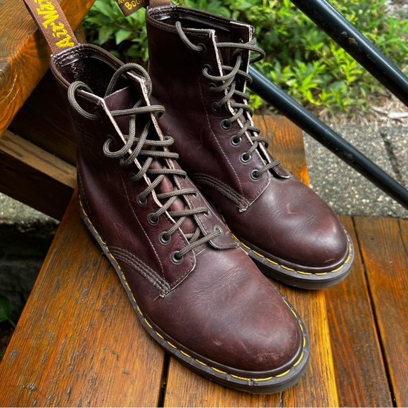 Dr. Martens Shoes - DR MARTENS VINTAGE BROWN LEATHER BOOTS WOMEN 9